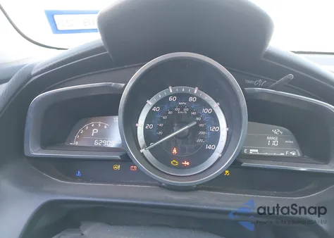 2017 Toyota Yaris Ia z USA, uszkodzony, nr VIN 3MYDLBYV8HY153331